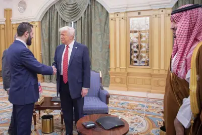 Trump Meets Syria’s Interim President, Urges Signing of Abraham Accords as U.S. Lifts Sanctions