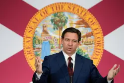 Federal judge blocks Florida from enforcing social media ban for kids while lawsuit continues